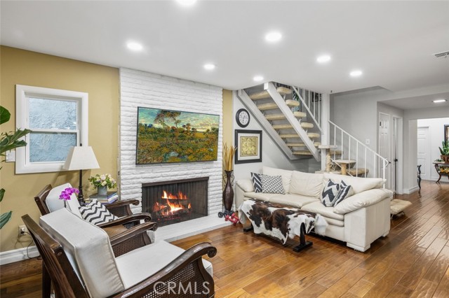 21778 Tahoe Lane, Lake Forest CA: https://media.crmls.org/medias/ffe7fa09-8afc-4527-bee4-38a65455654c.jpg