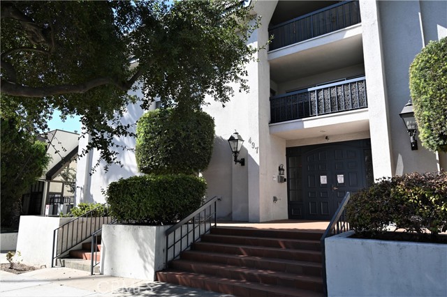 Detail Gallery Image 3 of 27 For 497 S El Molino Ave #306,  Pasadena,  CA 91101 - 2 Beds | 2 Baths