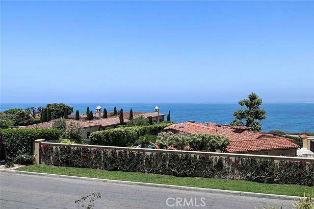 556 Via Media, Palos Verdes Estates CA: https://media.crmls.org/medias/ffe8353a-f70d-45c8-9326-dbd469482619.jpg