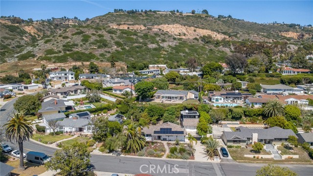 4335 Admirable, Rancho Palos Verdes, California 90275, 4 Bedrooms Bedrooms, ,1 BathroomBathrooms,Residential,For Sale,Admirable,PV26089270