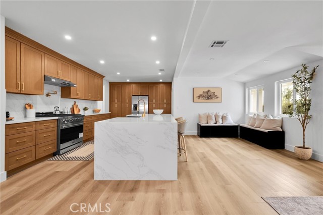 Detail Gallery Image 17 of 67 For 8459 La Vela, Whittier,  CA 90605 - 5 Beds | 4/1 Baths