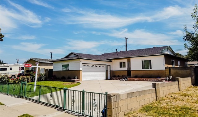 1636 W Roberta Ave, Fullerton, CA 92833