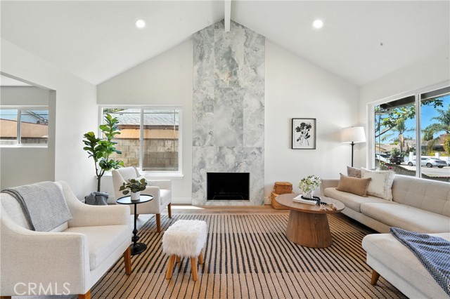 Detail Gallery Image 2 of 59 For 23952 Sutton Dr, Lake Forest,  CA 92630 - 3 Beds | 2 Baths