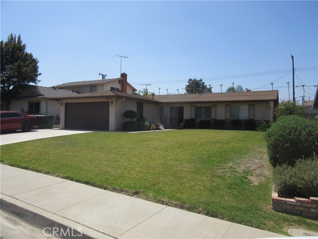Detail Gallery Image 4 of 32 For 3636 Mapleleaf Dr, Riverside,  CA 92503 - 4 Beds | 2 Baths