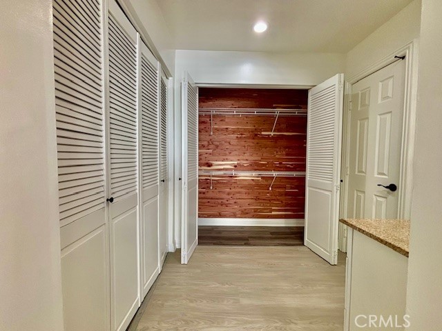 Detail Gallery Image 17 of 28 For 5015 River Ave, Newport Beach,  CA 92663 - 4 Beds | 3 Baths