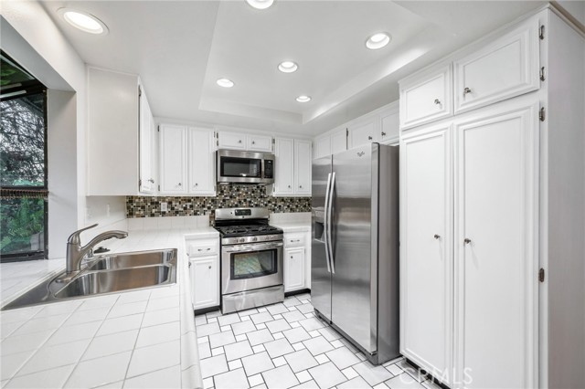 Detail Gallery Image 9 of 35 For 1220 Shepherd Way, Claremont,  CA 91711 - 3 Beds | 2 Baths