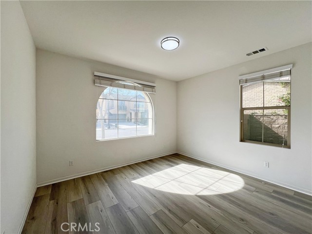 Detail Gallery Image 8 of 25 For 4953 S Bountiful Trail, Ontario,  CA 91762 - 4 Beds | 3 Baths