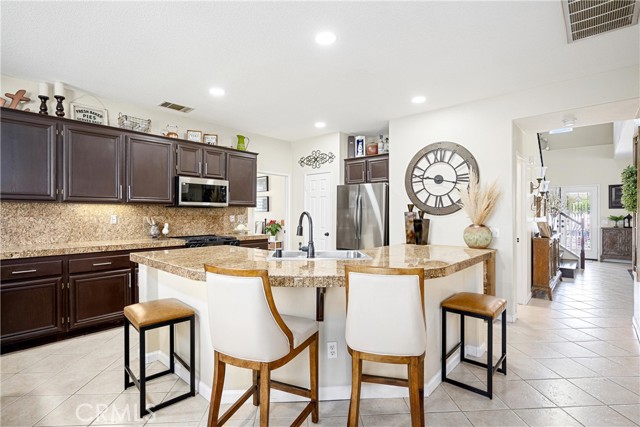 25324 Country Fair Drive, Menifee CA: https://media.crmls.org/medias/ffec5f0c-ecae-4565-bb1b-aec30592a004.jpg