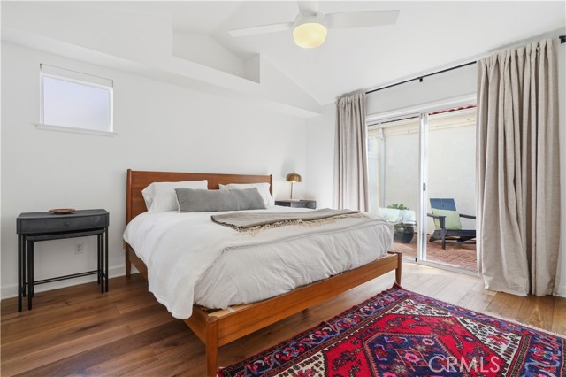 Image 17 of 38 For 26352 Ivrea  