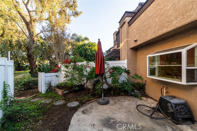Detail Gallery Image 22 of 28 For 923 Lombard Ct, Costa Mesa,  CA 92626 - 3 Beds | 2/1 Baths