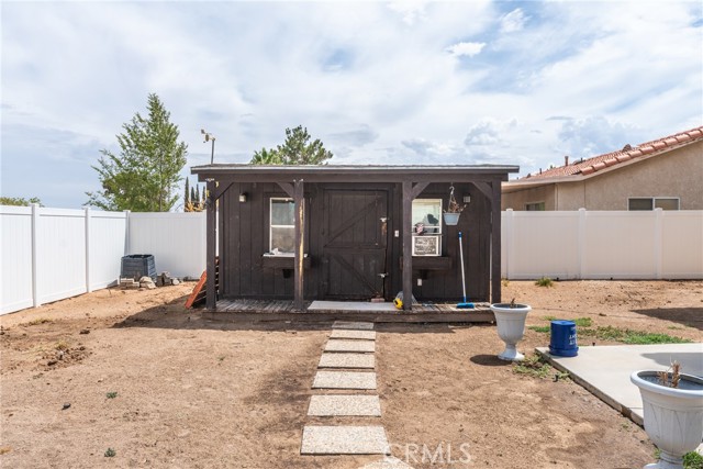 Detail Gallery Image 35 of 40 For 12342 Southwind St, Victorville,  CA 92392 - 4 Beds | 3 Baths