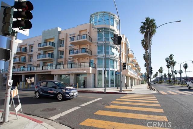 Front Image Thumbnail for CRSR26023650