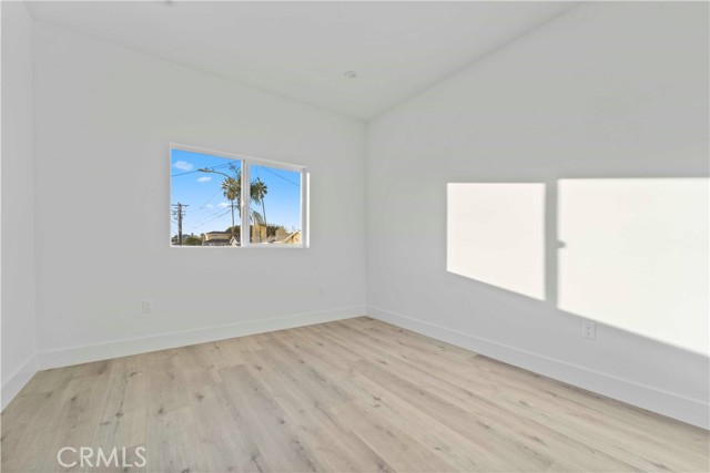 Detail Gallery Image 18 of 27 For 2809 190th Street #B,  Redondo Beach,  CA 90278 - 4 Beds | 3/1 Baths
