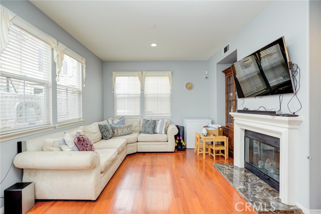 1800 Pacific Coast, Redondo Beach, California 90277, 4 Bedrooms Bedrooms, ,3 BathroomsBathrooms,Residential,Sold,Pacific Coast,SB21216257