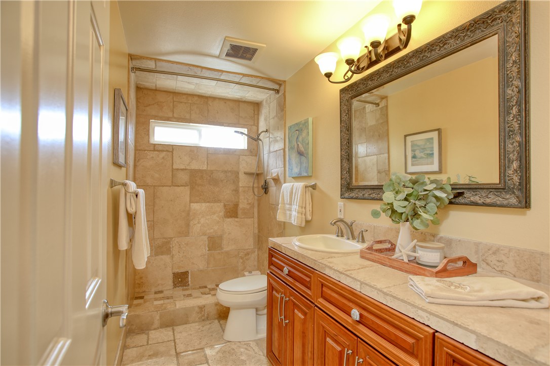 Detail Gallery Image 15 of 45 For 247 Santa Fe Ave, Pismo Beach,  CA 93449 - 3 Beds | 2/1 Baths