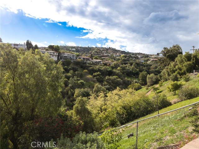 6608 Via Siena, Rancho Palos Verdes, California 90275, 3 Bedrooms Bedrooms, ,2 BathroomsBathrooms,Residential,Sold,Via Siena,PV22054884