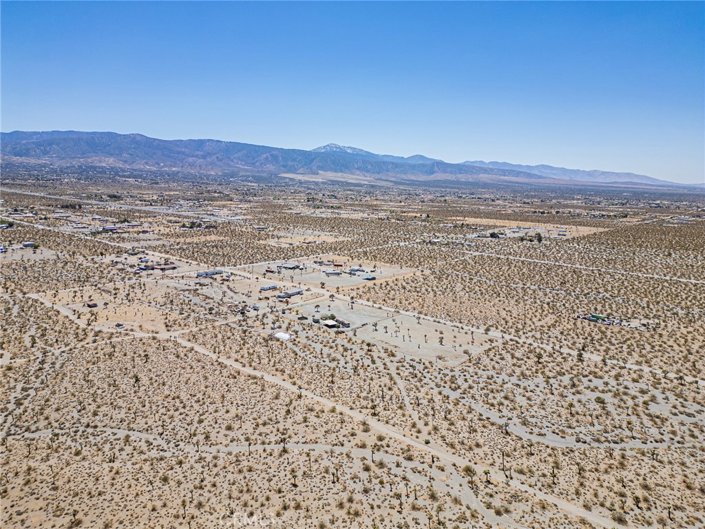 MLS #OC25086737 image #2