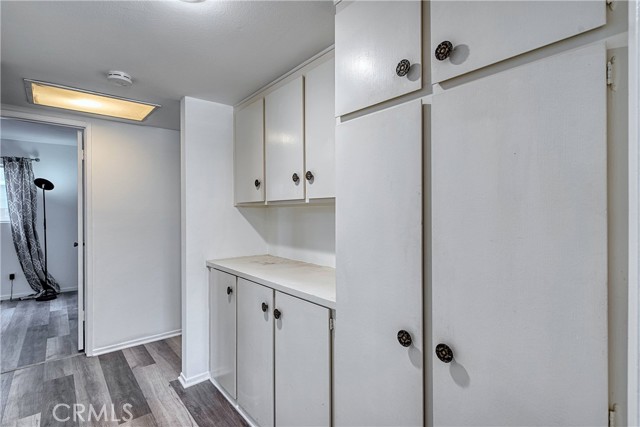 Detail Gallery Image 12 of 24 For 8478 Variel Ave, Canoga Park,  CA 91304 - 4 Beds | 2 Baths