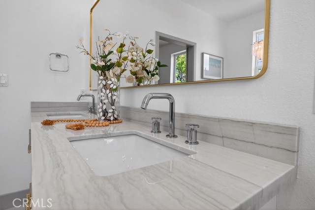 Detail Gallery Image 37 of 63 For 15540 Colorado Ave, Paramount,  CA 90723 - 6 Beds | 4 Baths