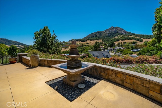 940 Pasatiempo Drive, San Luis Obispo CA: https://media.crmls.org/medias/fff366c0-03b8-4290-9d74-5f2810bbd1ad.jpg