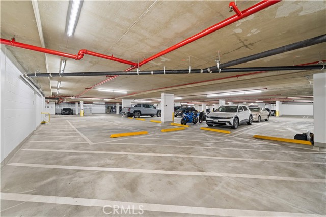 3131 Michelson Drive, Irvine CA: https://media.crmls.org/medias/fff521c1-e8cf-4659-9617-a013c487673a.jpg