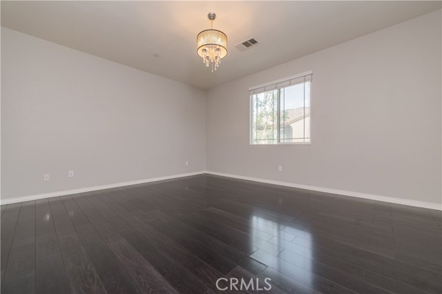 Detail Gallery Image 12 of 16 For 6014 Eucalyptus Ave, Chino,  CA 91710 - 3 Beds | 3 Baths