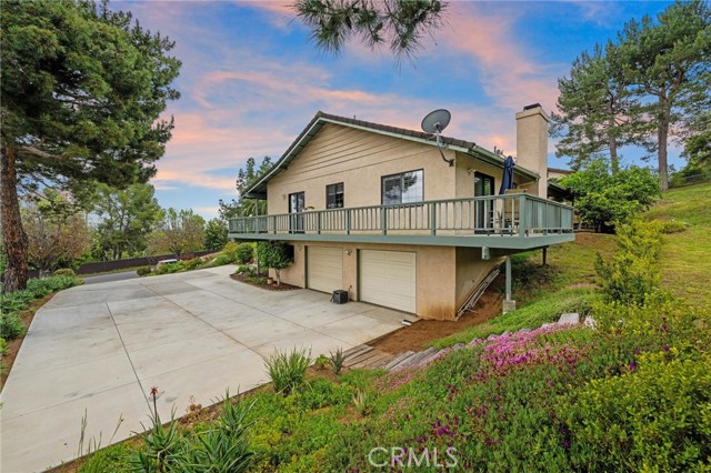 Detail Gallery Image 10 of 44 For 1655 S Hill Ave, Fallbrook,  CA 92028 - 3 Beds | 2/1 Baths