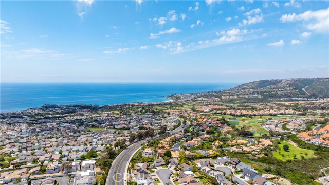 24612 Harbor View Drive, Dana Point CA: https://media.crmls.org/medias/fff5ffcf-9c8e-4d1a-bef5-d0fbe052a577.jpg