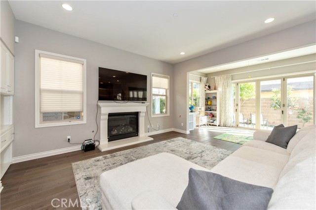 58 Dublin, Irvine CA: https://media.crmls.org/medias/fff61fec-24af-4824-8e06-6e806d1839a3.jpg