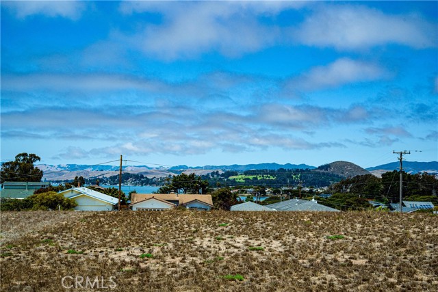 2045 Pine Avenue, Los Osos CA: https://media.crmls.org/medias/fff7c480-4194-415a-bbec-4055449409a4.jpg