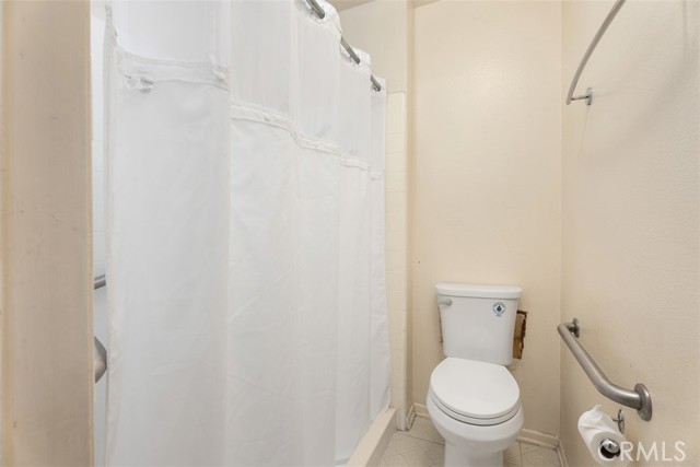 Detail Gallery Image 19 of 30 For 6814 Southampton Dr, Cypress,  CA 90630 - 3 Beds | 2 Baths