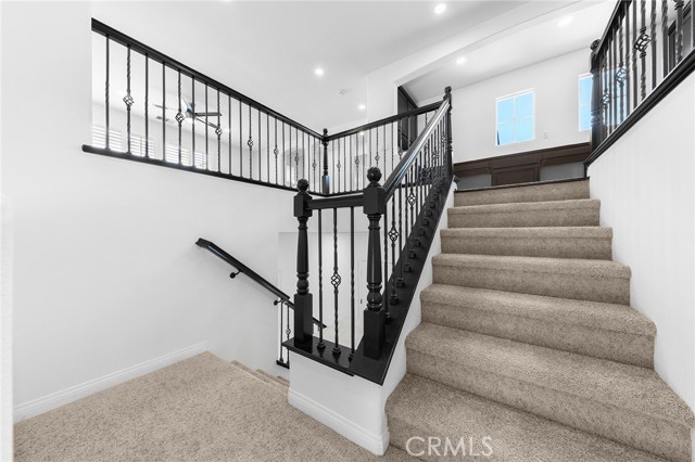 14261 Settlers Ridge Court, Eastvale CA: https://media.crmls.org/medias/fff826f4-ce1f-4d46-bb75-fe372b2731b0.jpg