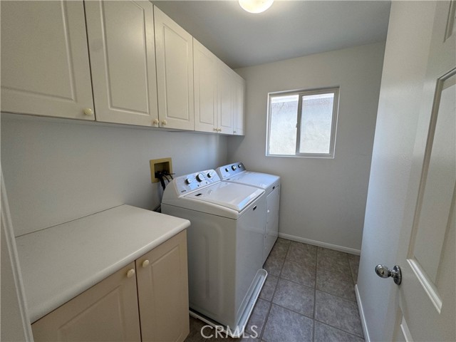 503 S Maria Avenue, Redondo Beach CA: https://media.crmls.org/medias/fff86b2e-7322-413e-9f47-c1d4b484cd86.jpg