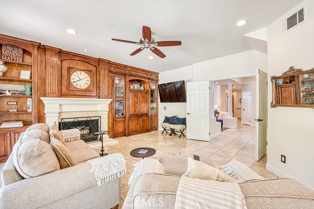 Detail Gallery Image 7 of 43 For 11 Lusitano, Coto de Caza,  CA 92679 - 5 Beds | 3 Baths