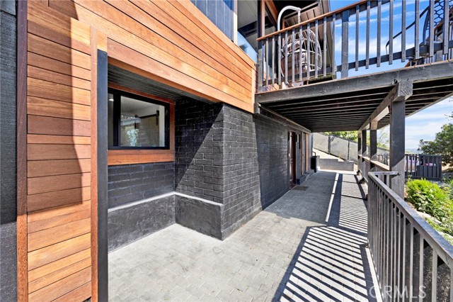 Detail Gallery Image 32 of 44 For 4009 Weslin Ave, Sherman Oaks,  CA 91423 - 3 Beds | 3 Baths