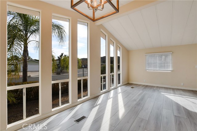 Detail Gallery Image 11 of 36 For 24650 Rooster Rd, Wildomar,  CA 92595 - 4 Beds | 2 Baths