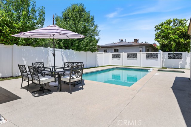 6026 N Del Loma Avenue, San Gabriel CA: https://media.crmls.org/medias/fff968d3-35b1-427b-8d30-1213edb5fe69.jpg