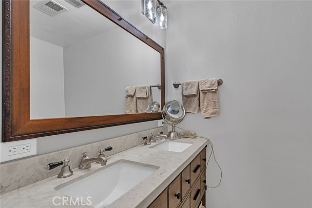 Detail Gallery Image 29 of 55 For 47515 Road 620, Oakhurst,  CA 93644 - 2 Beds | 3 Baths