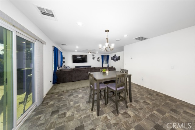 Detail Gallery Image 5 of 31 For 1180 Vista Montana, San Jacinto,  CA 92582 - 3 Beds | 2/1 Baths