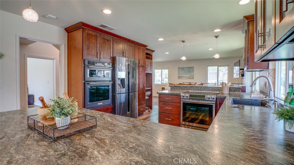 MLS #IV25097289 img 15