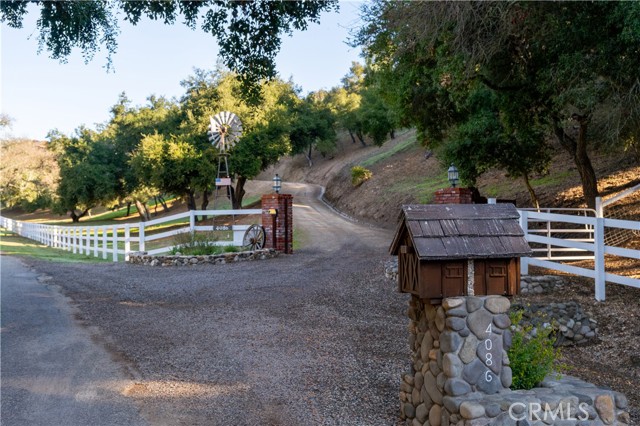 Detail Gallery Image 3 of 74 For 4086 E Oak Trail Rd, Santa Ynez,  CA 93460 - 3 Beds | 4/2 Baths