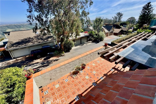 Detail Gallery Image 41 of 45 For 28817 Top of the World Dr, Laguna Beach,  CA 92651 - 2 Beds | 3 Baths