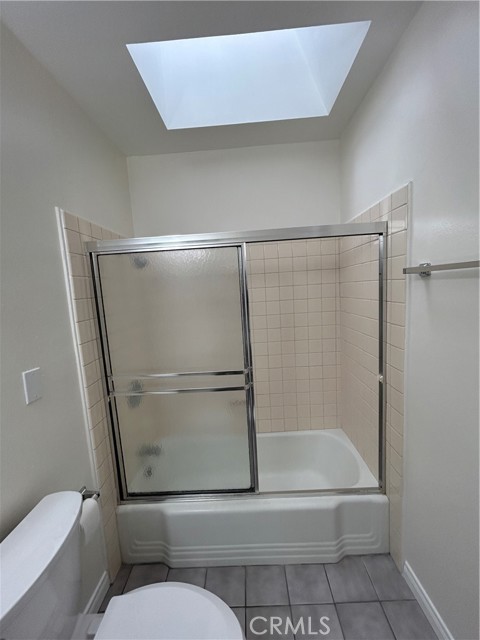 6401 Yale Circle, Huntington Beach CA: https://media.crmls.org/medias/fffb7a5d-e2af-4eb0-a9d6-b599dfbed977.jpg
