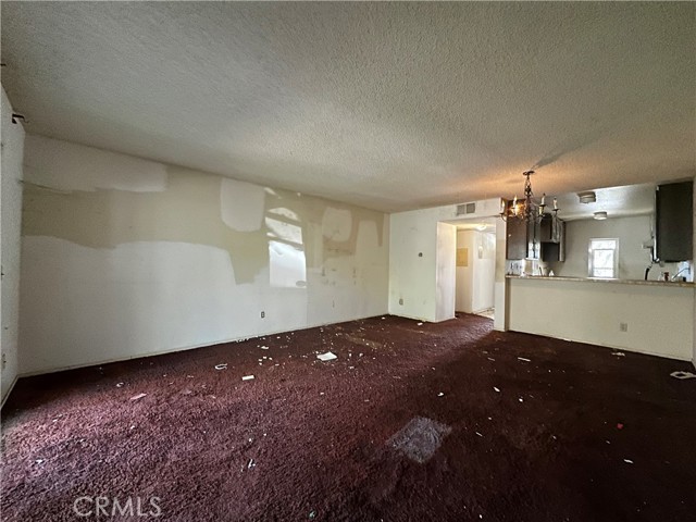 Detail Gallery Image 8 of 10 For 7101 Farralone Ave #113,  Canoga Park,  CA 91303 - 1 Beds | 1 Baths