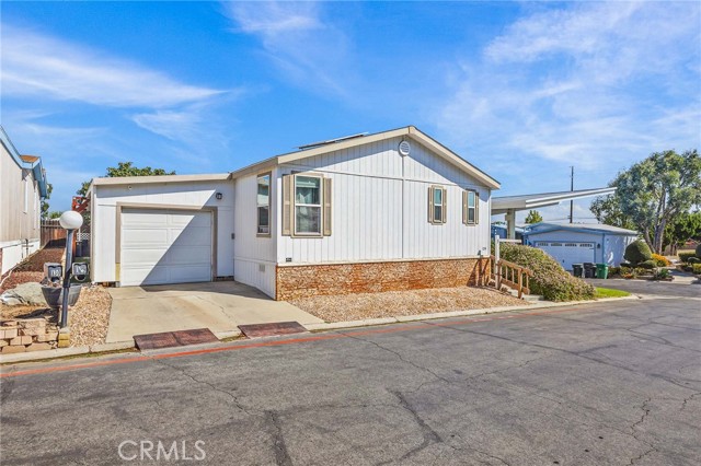 Front Image Thumbnail for CRIG26206038