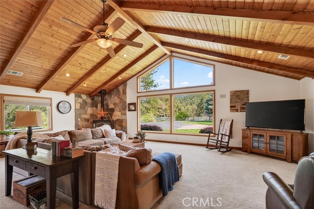 Detail Gallery Image 13 of 56 For 5564 Parker, Mariposa,  CA 95338 - 3 Beds | 2/1 Baths