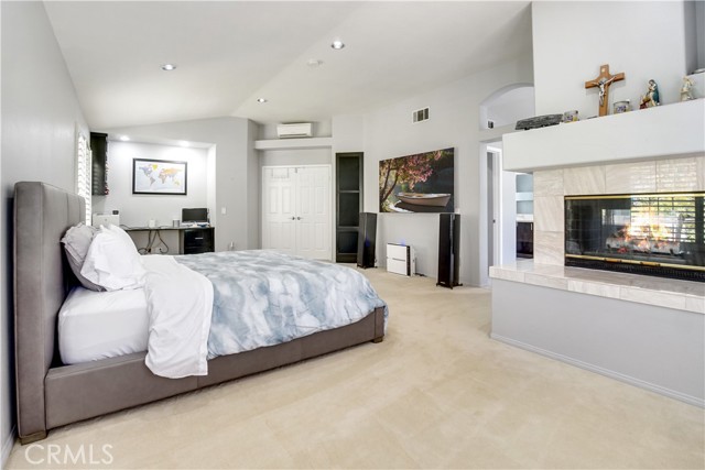 Detail Gallery Image 21 of 34 For 25792 Maple View Dr, Laguna Hills,  CA 92653 - 5 Beds | 3/1 Baths