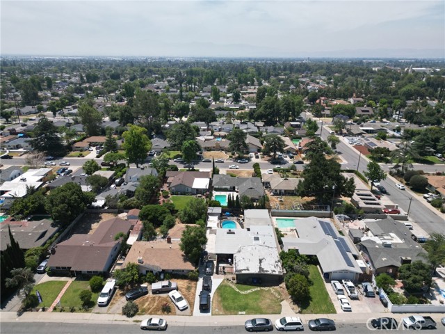 319 E Deodar Street, Ontario CA: https://media.crmls.org/medias/fffcc317-0290-41ac-869c-9c3f76c0d8dc.jpg