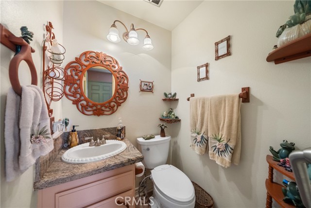 1921 Pine Drive, La Habra CA: https://media.crmls.org/medias/fffdcc9d-f674-4366-8fc8-7d6c6e85f6f4.jpg
