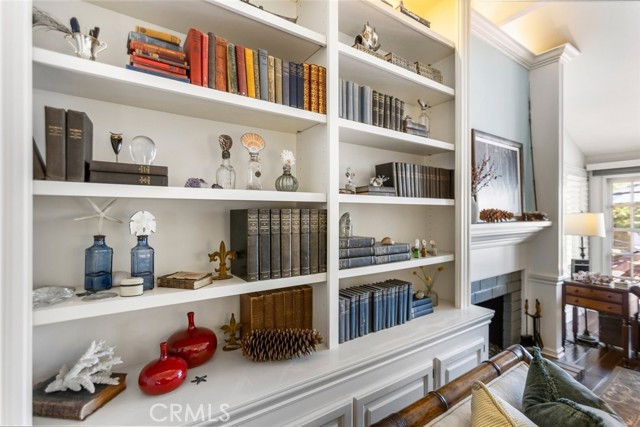 Detail Gallery Image 8 of 57 For 30 Jetty Dr, Corona Del Mar,  CA 92625 - 2 Beds | 2 Baths